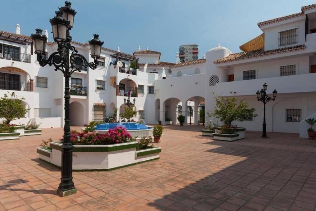 Macas Apartment Parque De La Paloma Pueblo Quinta Benalmadena Con Vistas Al Mar Piscina Y A 3 Minutos De La Playa Екстериор снимка